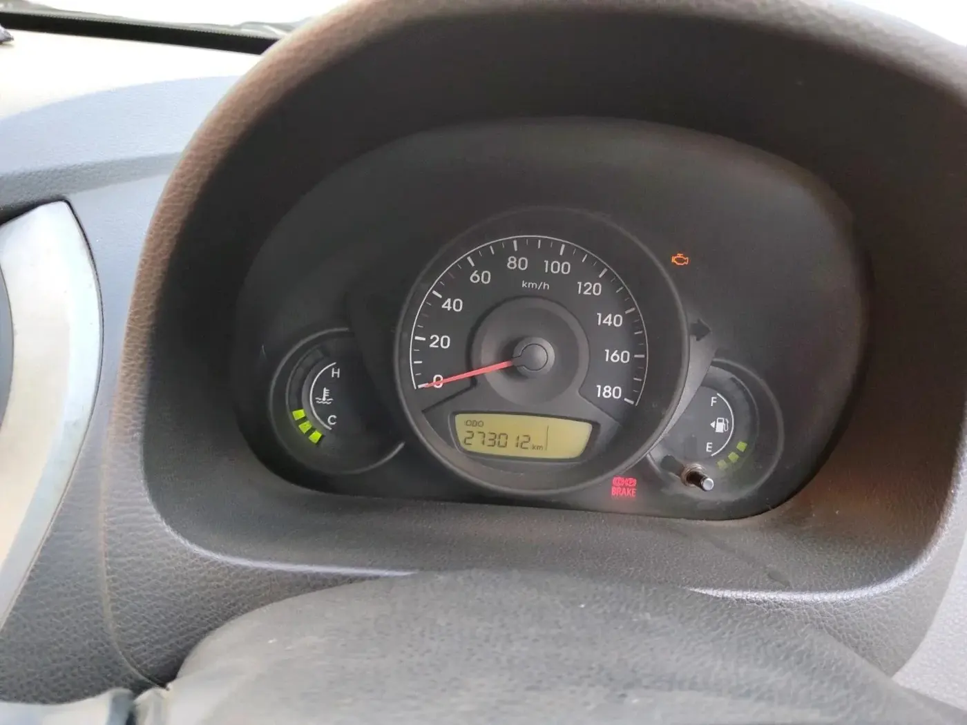 2013 Hyundai Eon ERA +, Petrol, Manual, 2,73,012 km, interior