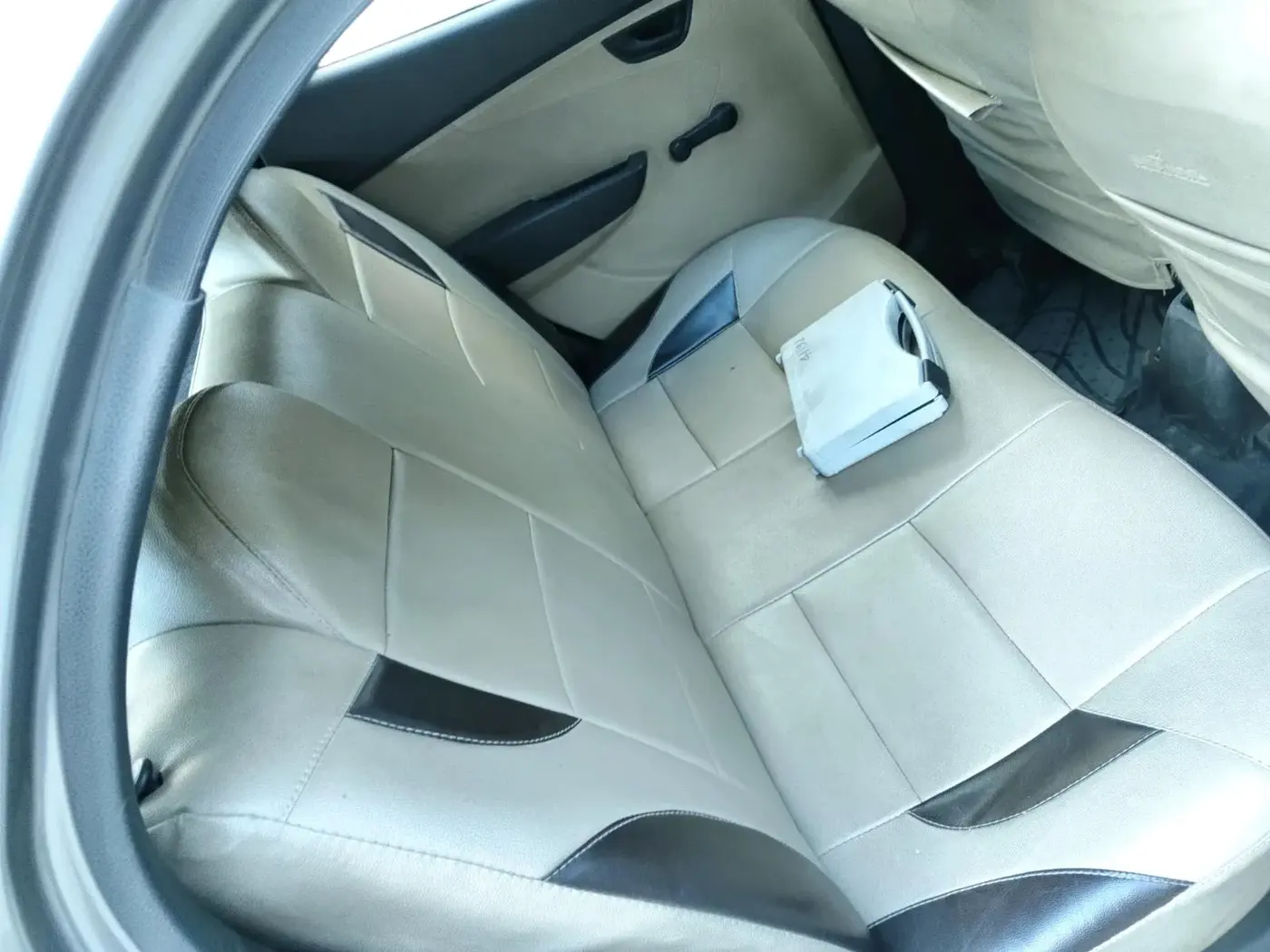 2013 Hyundai Eon ERA +, Petrol, Manual, 2,73,012 km, interior