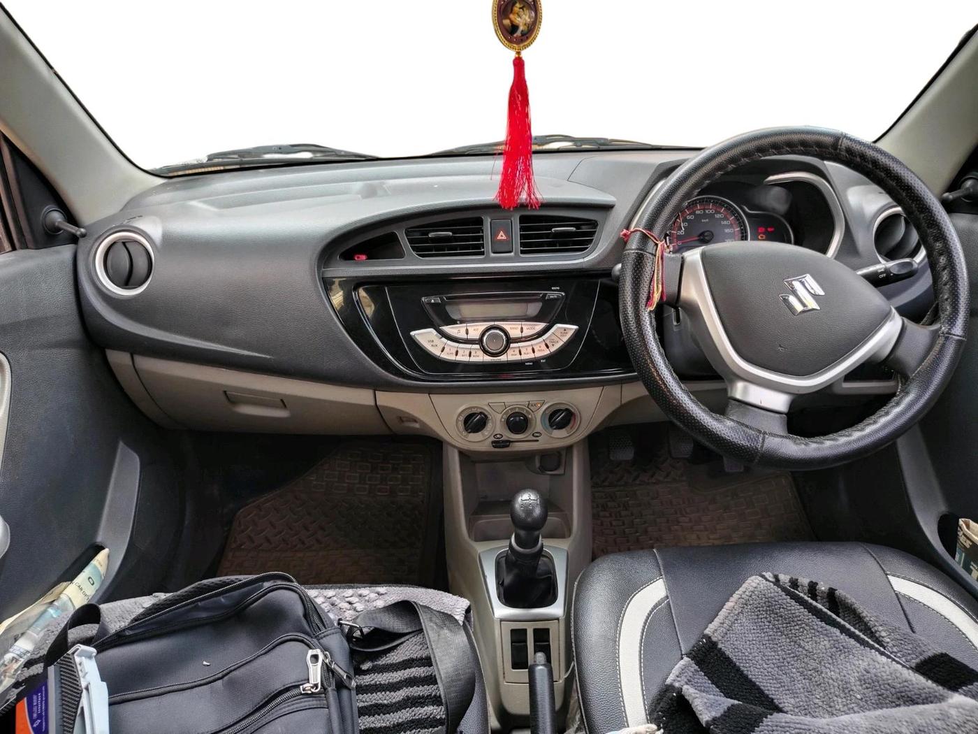 2017 Maruti Alto K10 VXI, Petrol, Manual, 43,015 km, interior