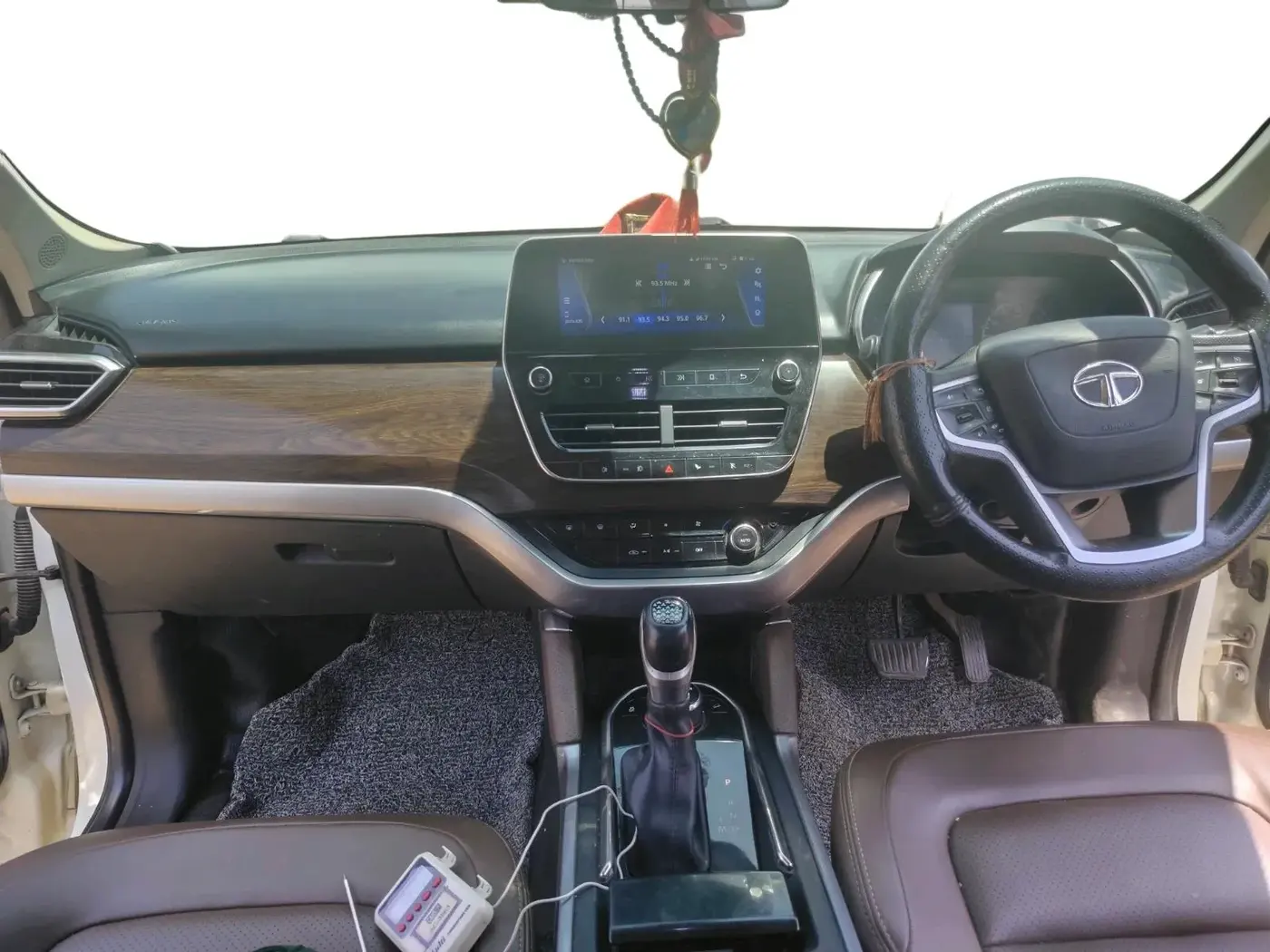 2021 Tata Harrier XZA 2.0L, Diesel, Automatic, 1,04,979 km, interior
