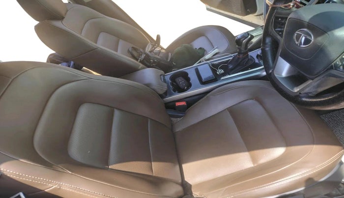 2021 Tata Harrier XZA 2.0L, Diesel, Automatic, 1,04,979 km, interior