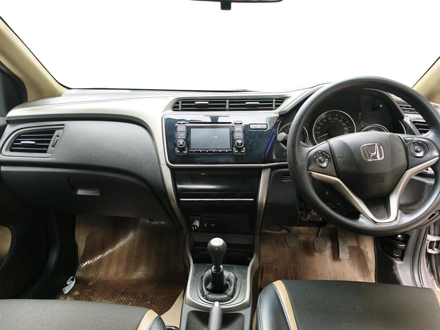 2016 Honda City 1.5L I-VTEC V MT, Petrol, Manual, 32,752 km, interior