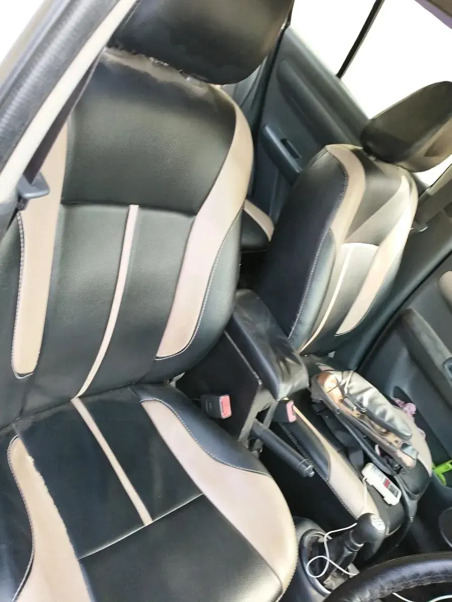 2011 Maruti Swift Dzire LXI, CNG, Manual, 81,668 km, interior