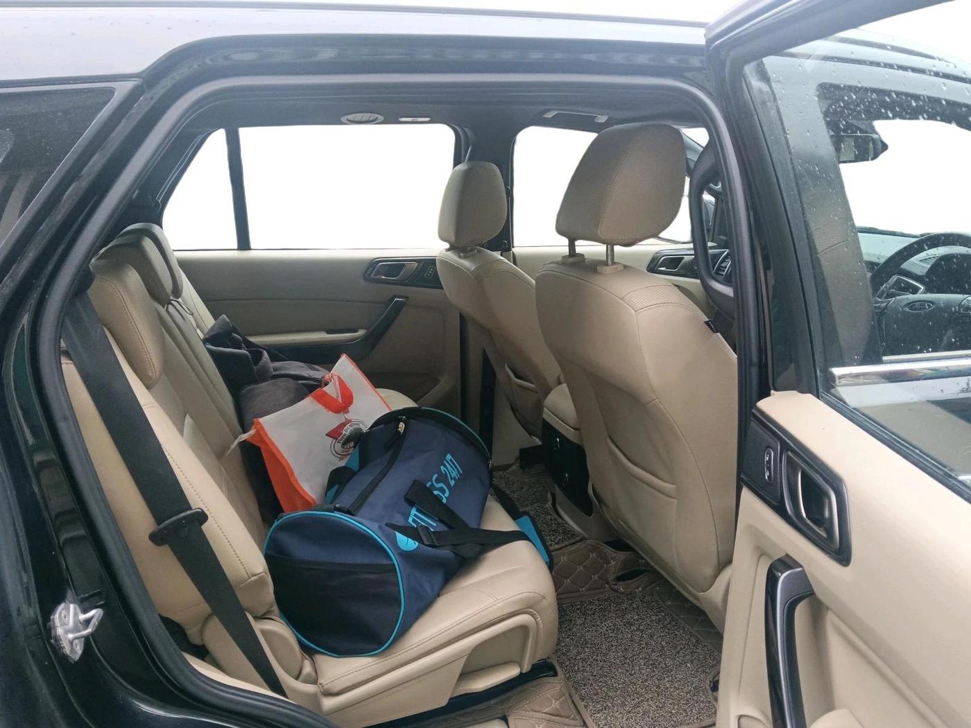 2021 Ford Endeavour TITANIUM PLUS 2.0 4X4 AT SUNROOF, Diesel, Automatic, 98,720 km, interior