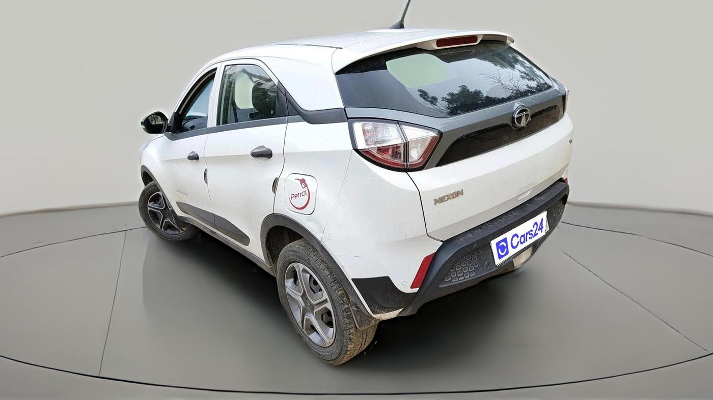 2018 Tata NEXON XM PETROL, Petrol, Manual, 73,108 km, exterior