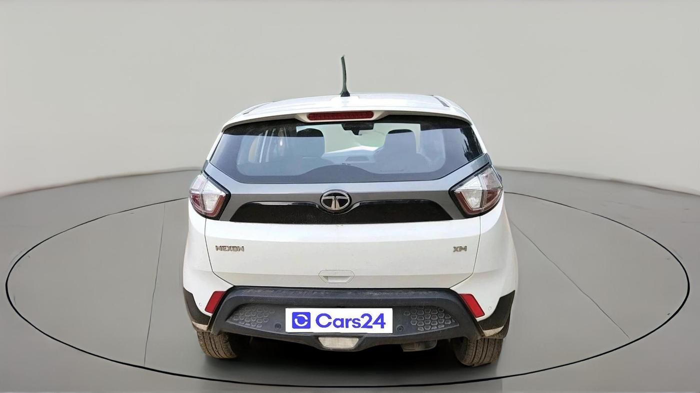 2018 Tata NEXON XM PETROL, Petrol, Manual, 73,108 km, exterior