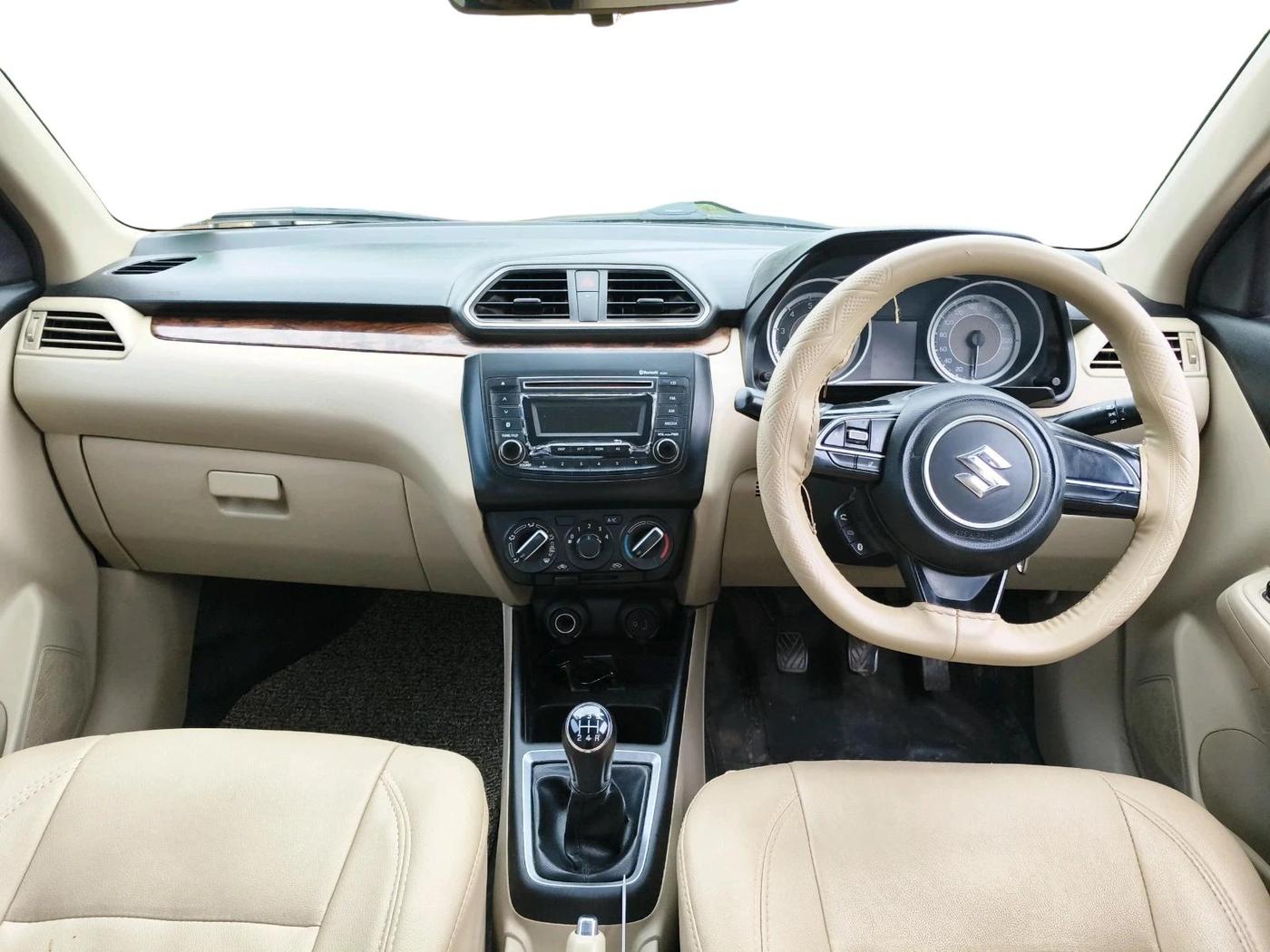 2017 Maruti Dzire VXI, CNG, Manual, 1,76,764 km, interior