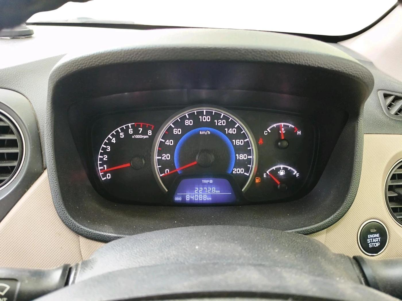 2017 Hyundai Grand i10 ASTA 1.2 KAPPA VTVT, Petrol, Manual, 84,088 km, interior