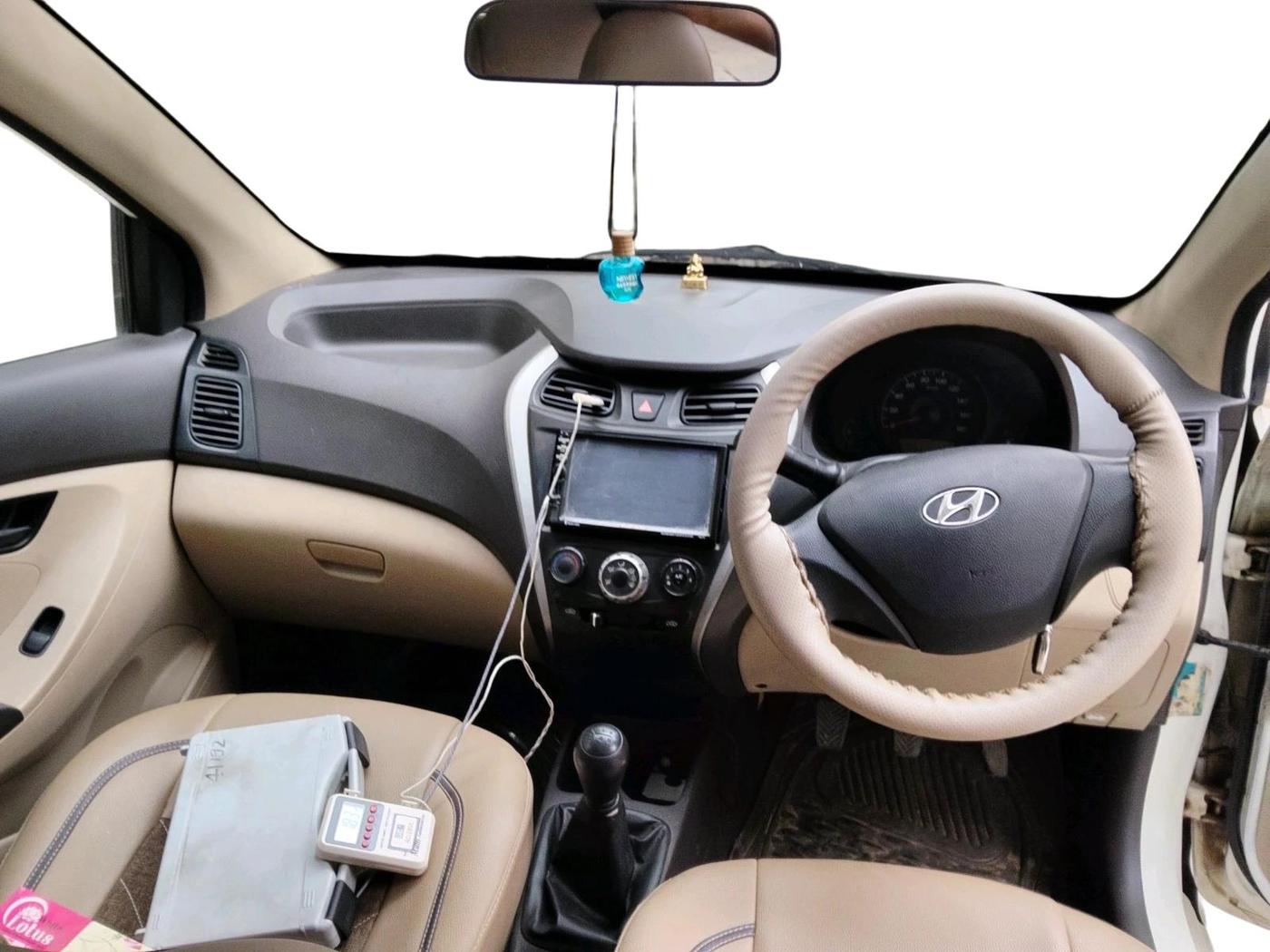 2012 Hyundai Eon ERA +, Petrol, Manual, 51,971 km, interior