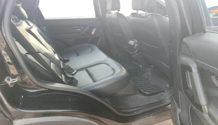 2021 Tata Harrier XZA PLUS 2.0L, Diesel, Automatic, 1,22,348 km, interior