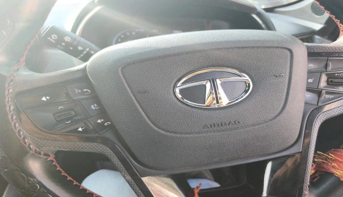 2021 Tata Harrier XZA PLUS 2.0L, Diesel, Automatic, 1,22,348 km, interior