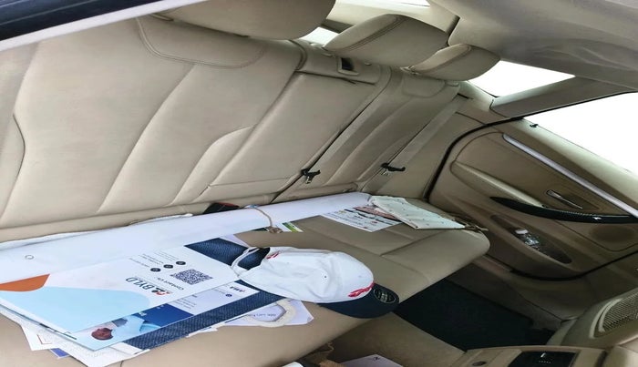 2018 BMW 3 Series  GT 320d Luxury Line, Diesel, Automatic, 1,16,251 km, interior