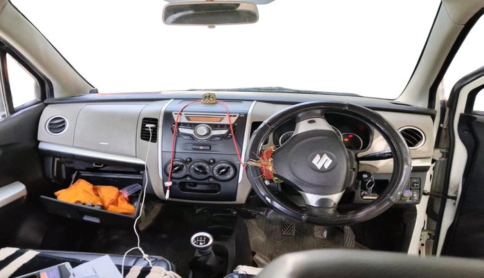 2014 Maruti Wagon R 1.0 VXI, CNG, Manual, 1,49,748 km, interior