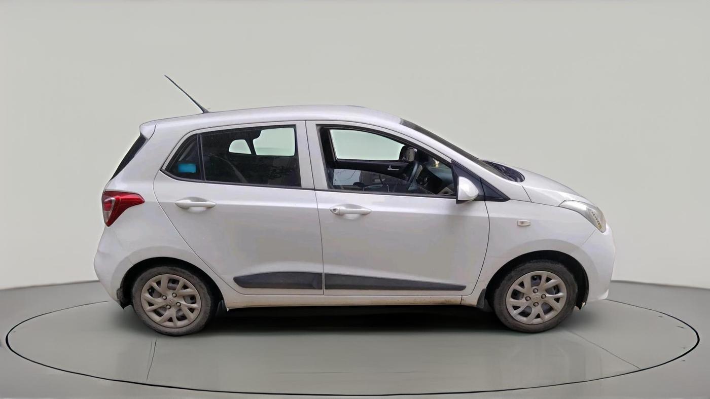 2017 Hyundai Grand i10 SPORTZ 1.2 KAPPA VTVT, CNG, Manual, 89,143 km, exterior