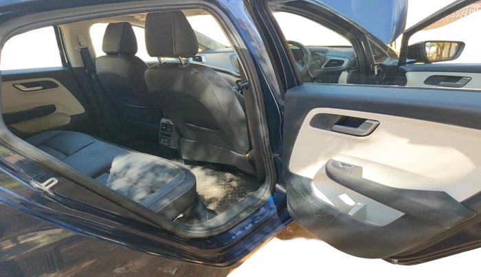 2024 Tata ALTROZ  XZ Plus (O) (S), Petrol, Manual, 12,100 km, interior