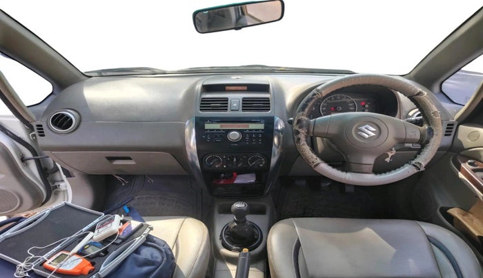 2011 Maruti SX4 VXI CNG, CNG, Manual, 1,15,270 km, interior