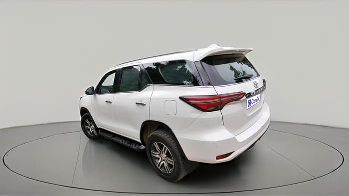 2021 Toyota Fortuner 2.8 4X2 AT, Diesel, Automatic, 1,70,999 km, exterior