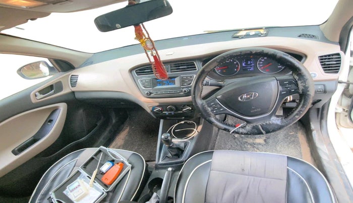 2019 Hyundai Elite i20 MAGNA PLUS 1.2, CNG, Manual, 61,925 km, interior