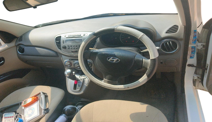 2011 Hyundai i10 SPORTZ 1.2 AT, Petrol, Automatic, 1,03,038 km, interior