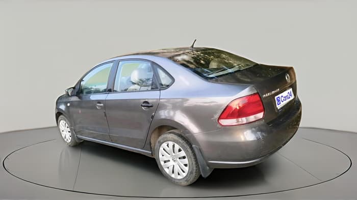 2014 Volkswagen Vento HIGHLINE DIESEL 1.6, Diesel, Manual, 1,11,846 km, exterior