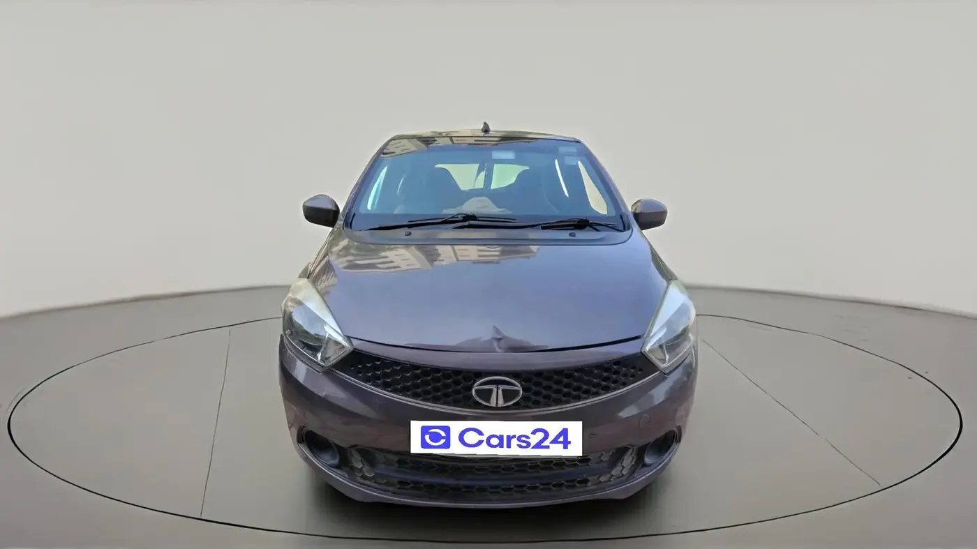 2017 Tata Tiago XT DIESEL, Diesel, Manual, 1,12,146 km, exterior