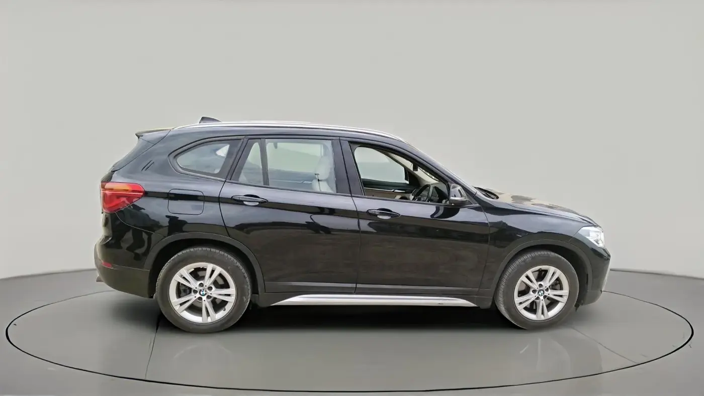 2019 BMW X1 sDrive 20d x Line, Diesel, Automatic, 89,242 km, exterior