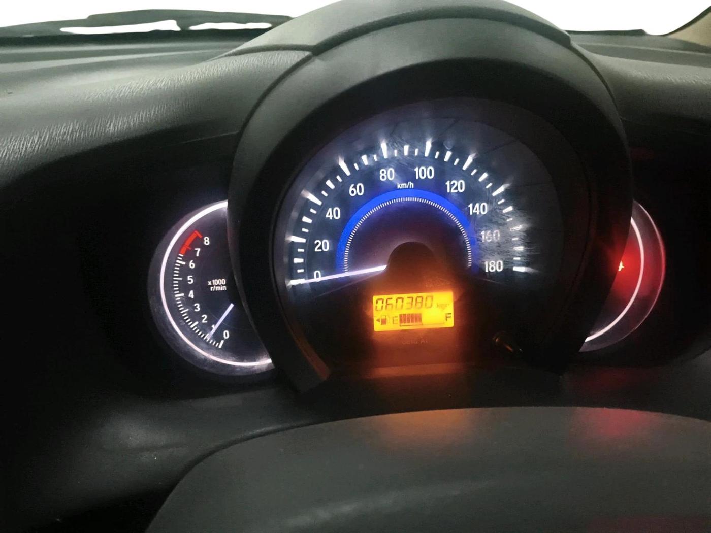 2015 Honda Amaze 1.2L I-VTEC S, Petrol, Manual, 60,381 km, interior