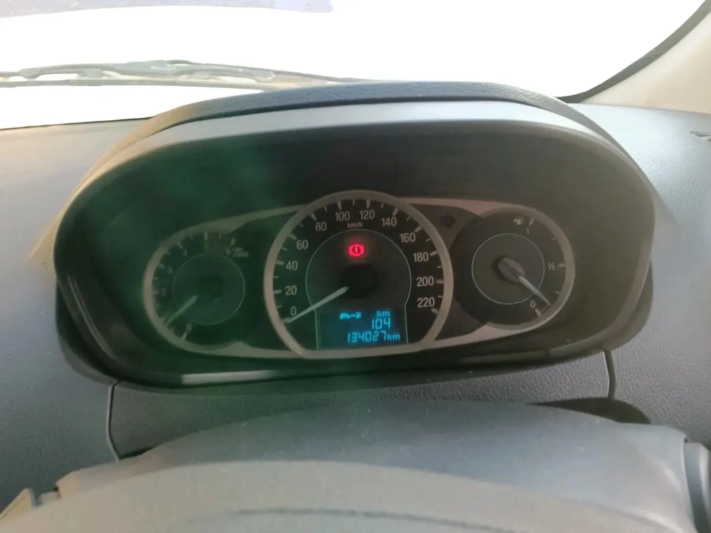 2015 Ford New Figo TREND 1.5L DIESEL, Diesel, Manual, 1,34,027 km, interior
