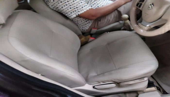 2014 Maruti Ertiga ZXI, Petrol, Manual, 1,10,014 km, interior