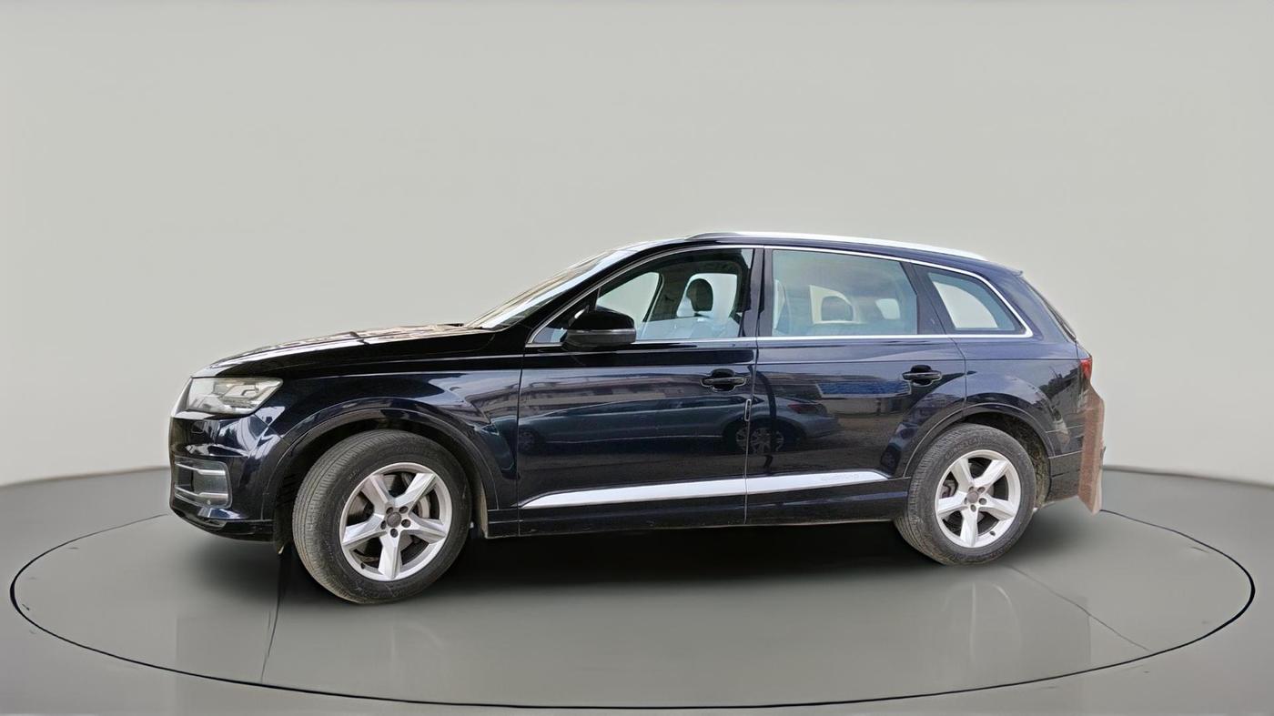 2017 Audi Q7 45 TDI QUATTRO PREMIUM PLUS, Diesel, Automatic, 1,19,786 km, exterior