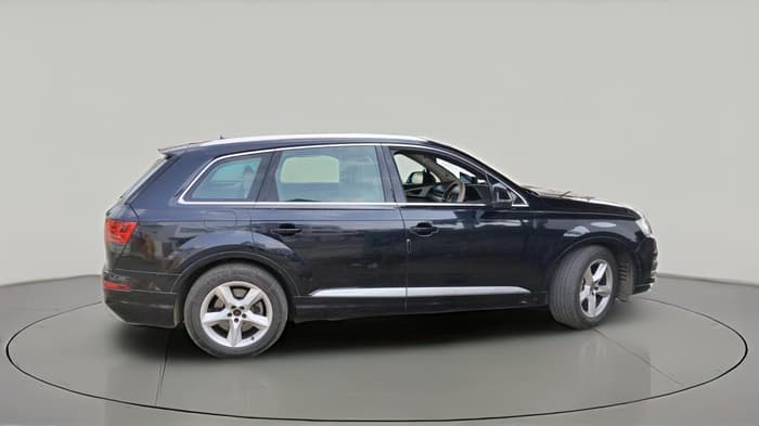 2017 Audi Q7 45 TDI QUATTRO PREMIUM PLUS, Diesel, Automatic, 1,19,786 km, exterior