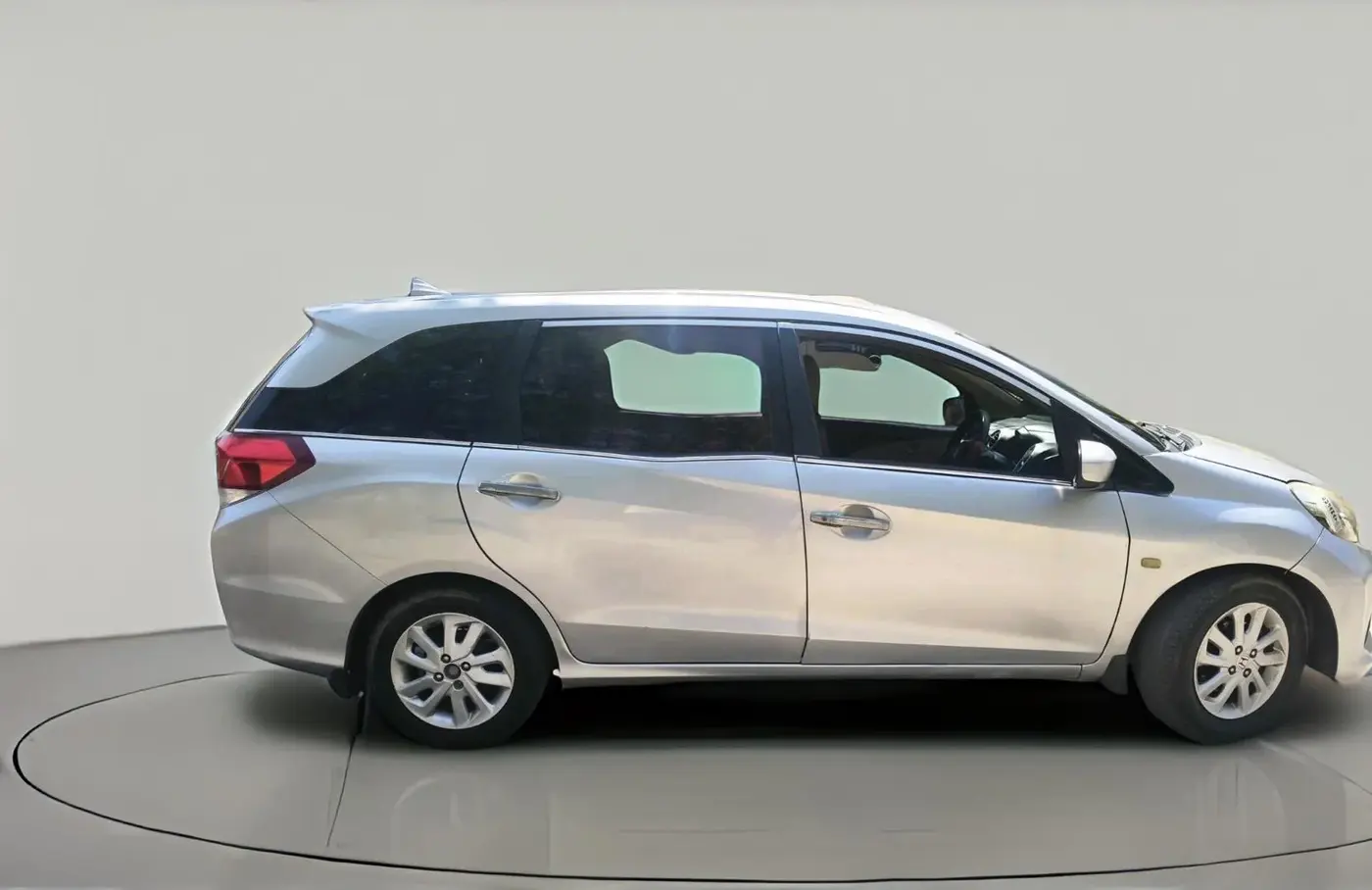 2014 Honda Mobilio 1.5L I-VTEC V, CNG, Manual, 61,756 km, exterior