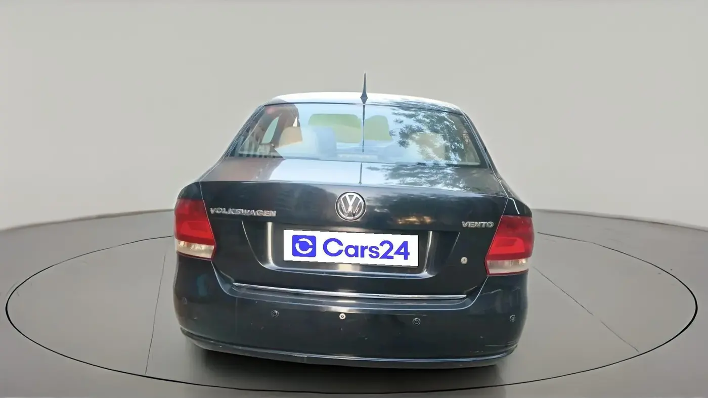 2011 Volkswagen Vento HIGHLINE 1.6 MPI, Petrol, Manual, 1,53,308 km, exterior