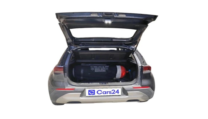 2020 KIA SONET HTK PLUS 1.2, CNG, Manual, 1,08,093 km, exterior