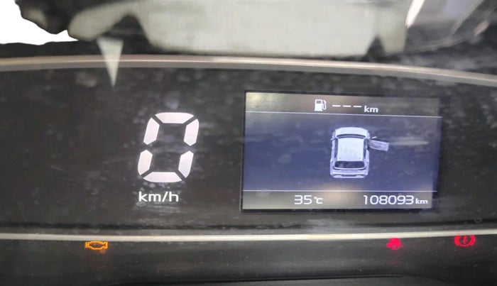 2020 KIA SONET HTK PLUS 1.2, CNG, Manual, 1,08,093 km, interior