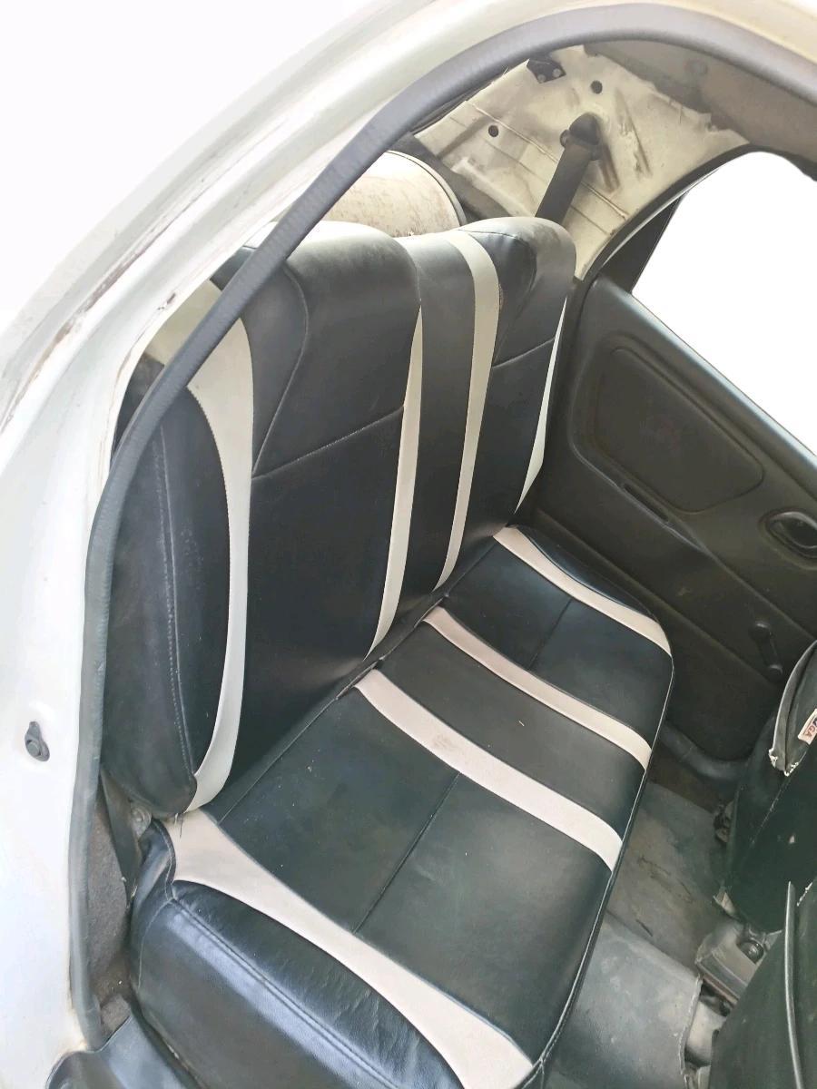 2012 Maruti Alto LXI, CNG, Manual, 1,04,564 km, interior
