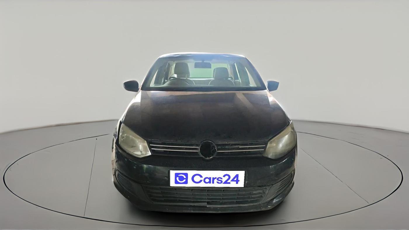 2011 Volkswagen Vento TRENDLINE 1.6, Petrol, Manual, 3,09,606 km, exterior
