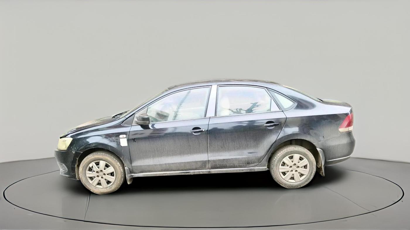 2011 Volkswagen Vento TRENDLINE 1.6, Petrol, Manual, 3,09,606 km, exterior