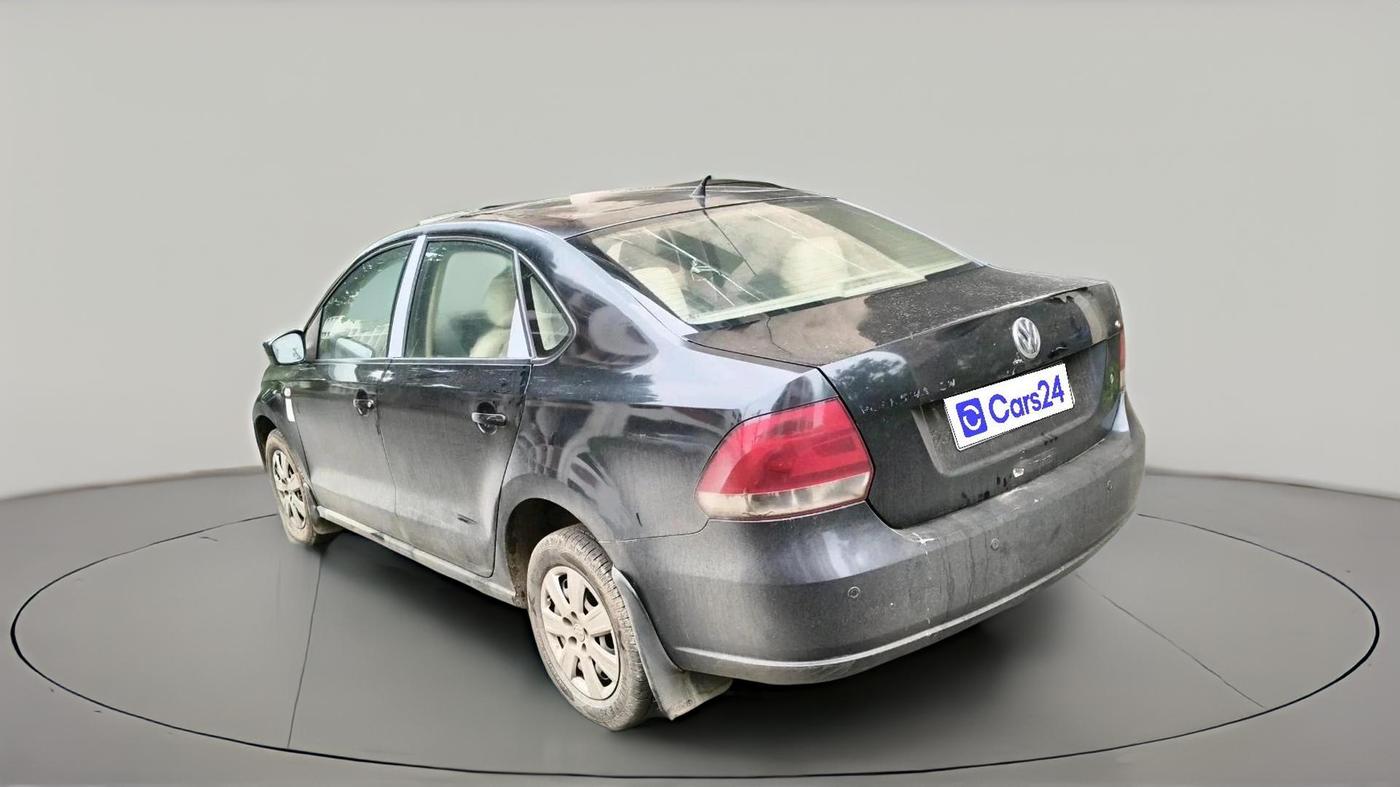 2011 Volkswagen Vento TRENDLINE 1.6, Petrol, Manual, 3,09,606 km, exterior