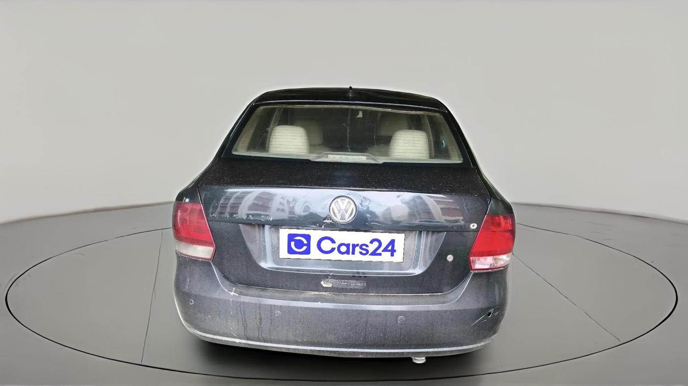 2011 Volkswagen Vento TRENDLINE 1.6, Petrol, Manual, 3,09,606 km, exterior