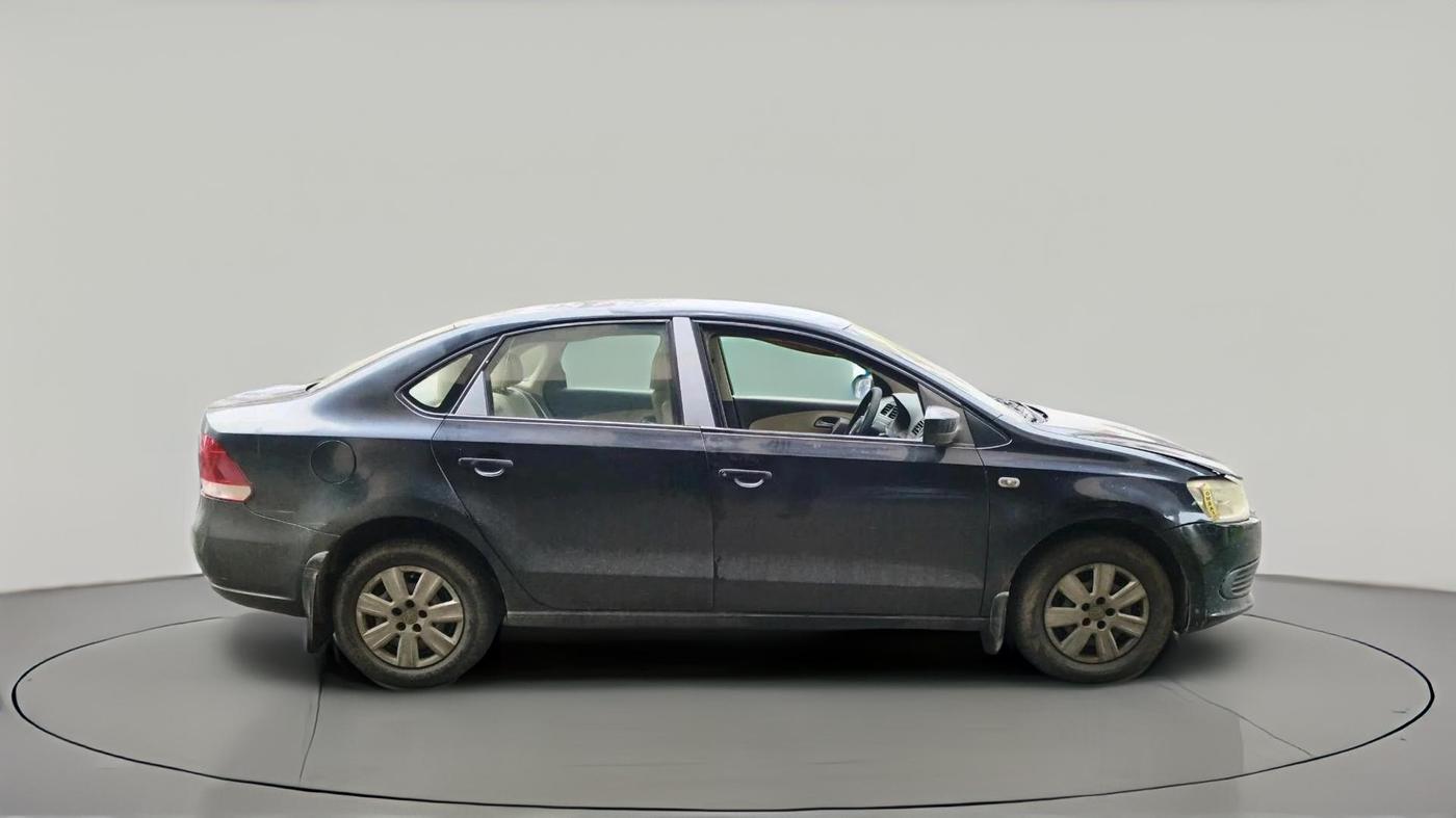 2011 Volkswagen Vento TRENDLINE 1.6, Petrol, Manual, 3,09,606 km, exterior