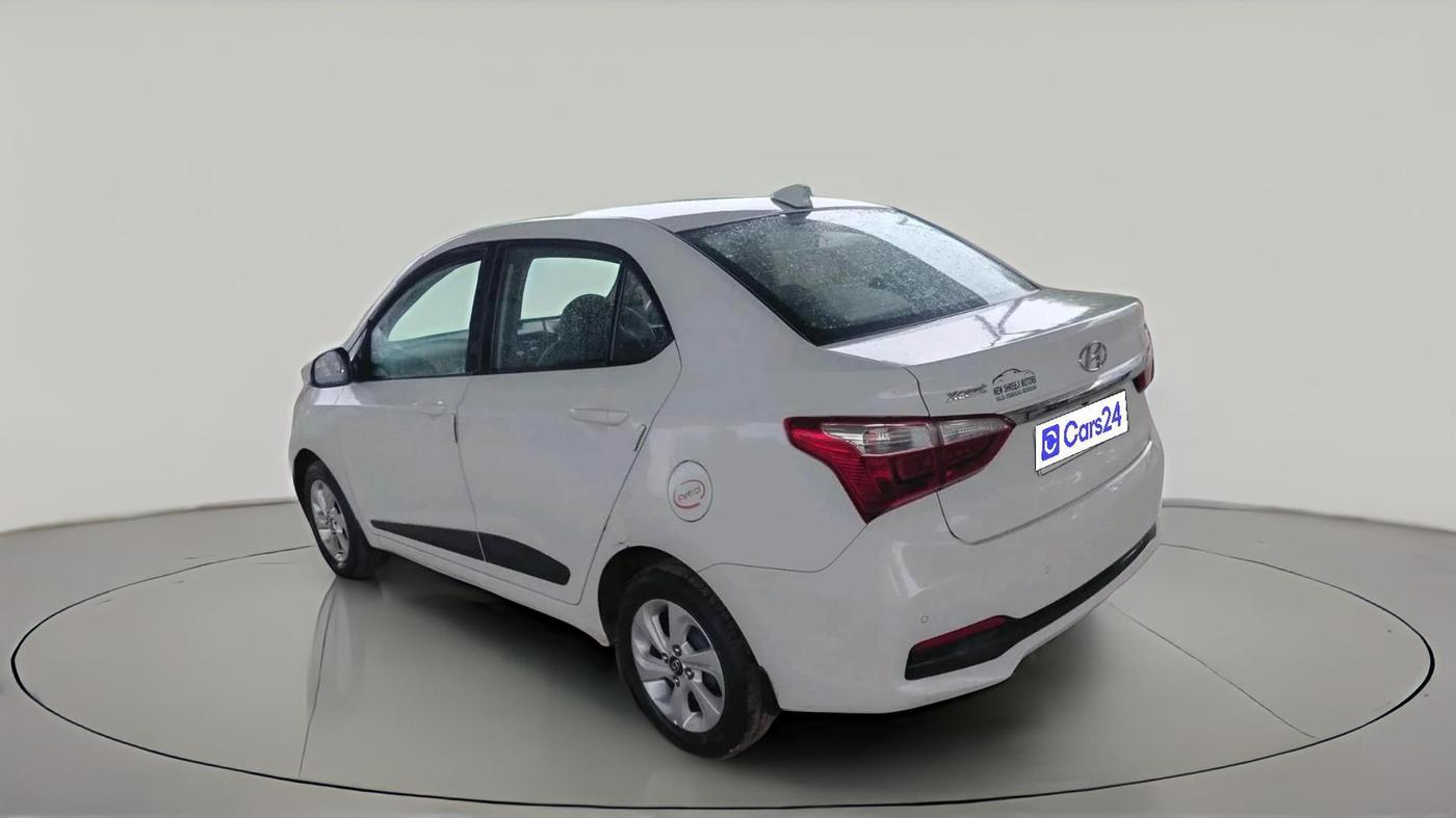 2017 Hyundai Xcent SX 1.2, Petrol, Manual, 42,112 km, exterior