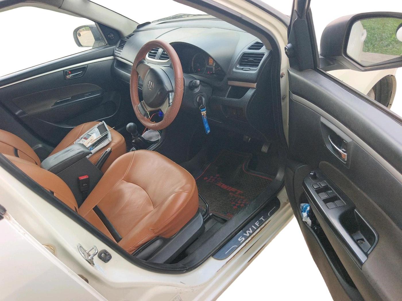 2013 Maruti Swift VDI, Diesel, Manual, 2,20,390 km, interior