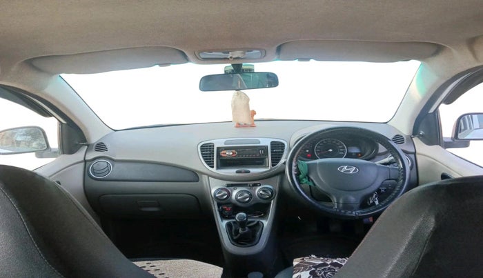 2012 Hyundai i10 ERA 1.1, CNG, Manual, 1,34,600 km, interior