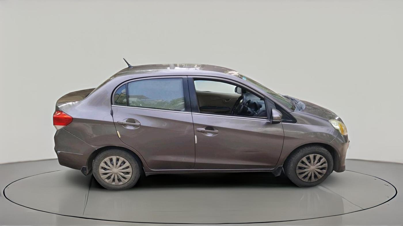2015 Honda Amaze 1.5L I-DTEC SX, Diesel, Manual, 1,36,270 km, exterior