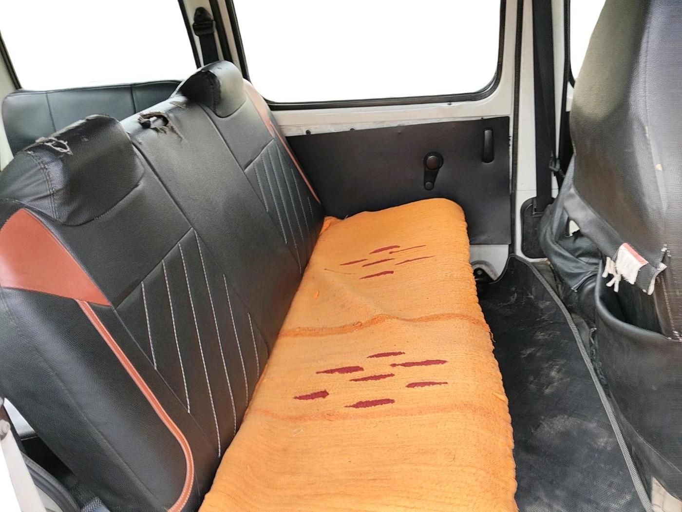 2018 Maruti Eeco 5 STR WITH A/C+HTR CNG, CNG, Manual, 91,909 km, interior