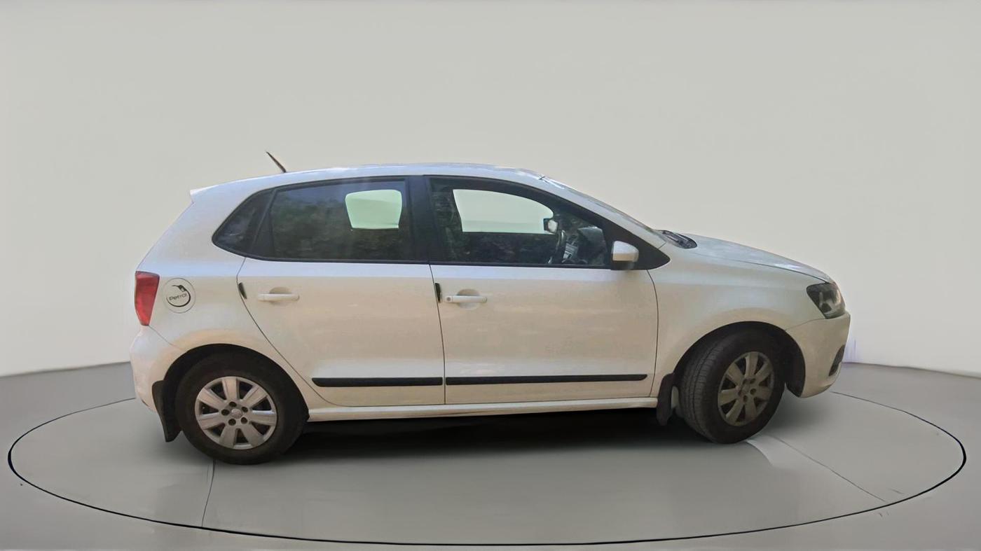 2017 Volkswagen Polo TRENDLINE 1.2L PETROL, CNG, Manual, 1,26,434 km, exterior