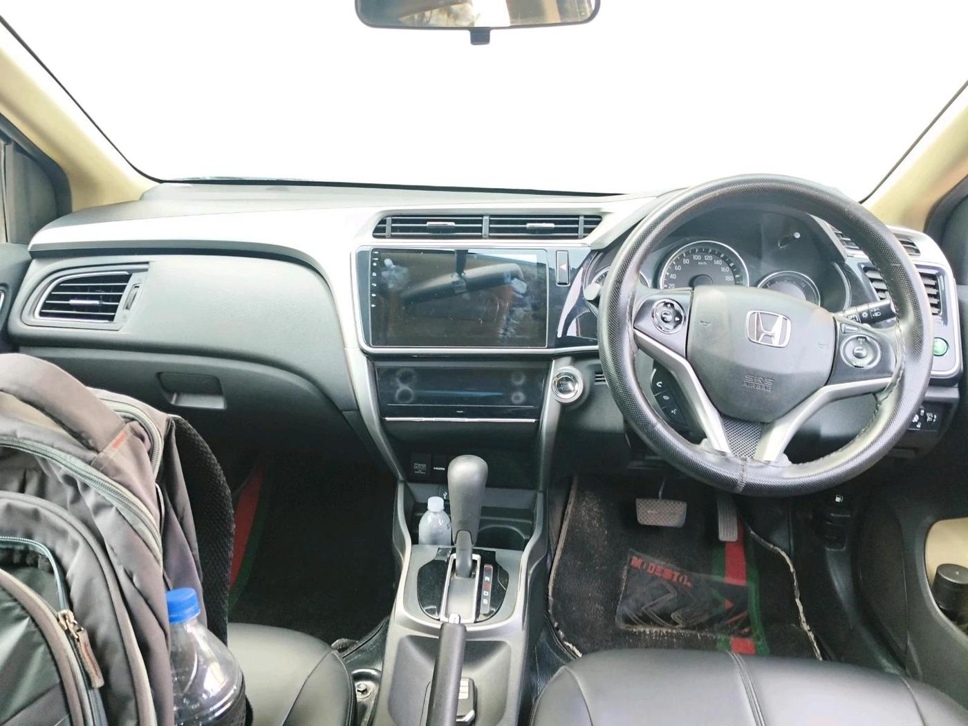 2019 Honda City 1.5L I-VTE V CVT, CNG, Automatic, 1,21,841 km, interior