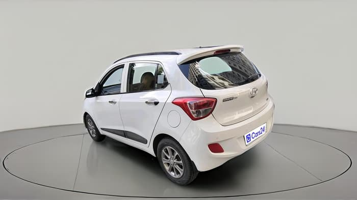 2016 Hyundai Grand i10 ASTA AT 1.2 KAPPA VTVT, Petrol, Automatic, 48,240 km, exterior