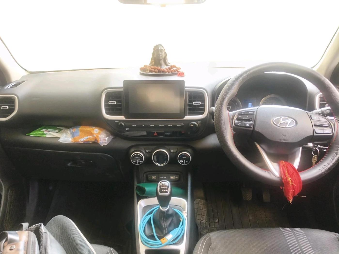 2022 Hyundai VENUE SX 1.0 TURBO IMT, Petrol, Manual, 36,360 km, interior